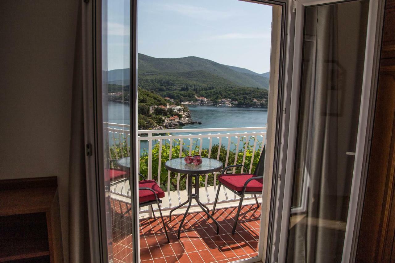 Marivo Guest House Molunat Exterior foto